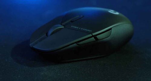 محصولی مشترک از لاجیتک و بازی Shroud